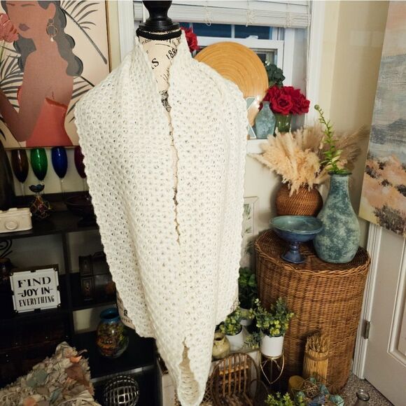 New Aerospostal Crochet Acrylic Stylish Infinity Scarf - Picture 11 of 14